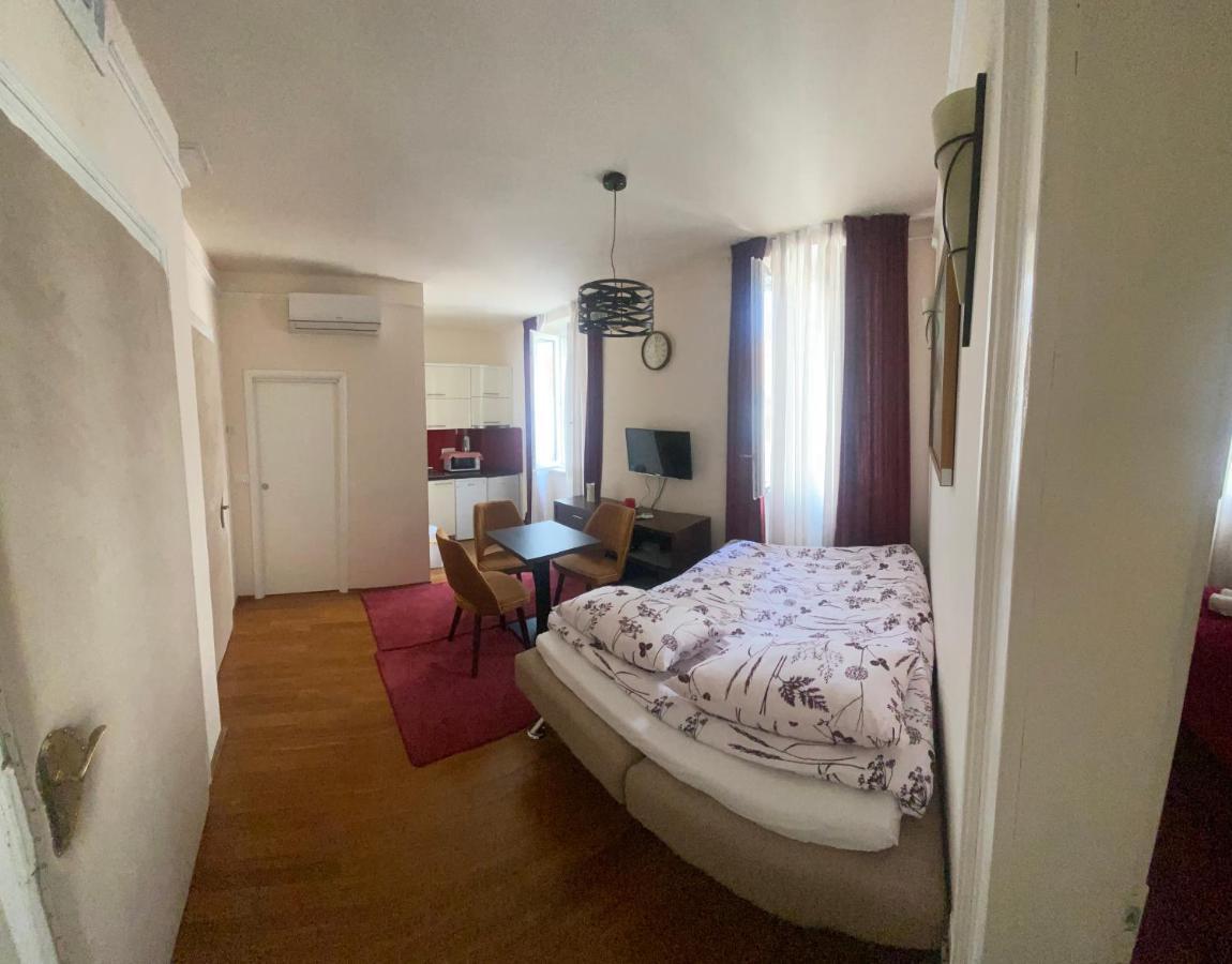 Old Town Borgo Luxury Apartment Split Extérieur photo